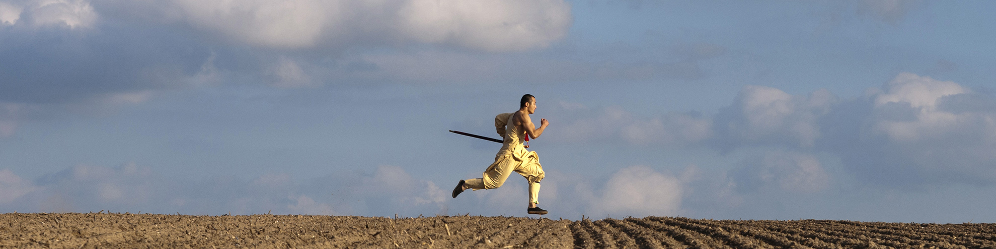 Jie Rui Zhang in the music film SUTURA, Setphoto by Erik Jan Ouwerkerk